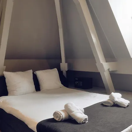Amsterhome Hotel