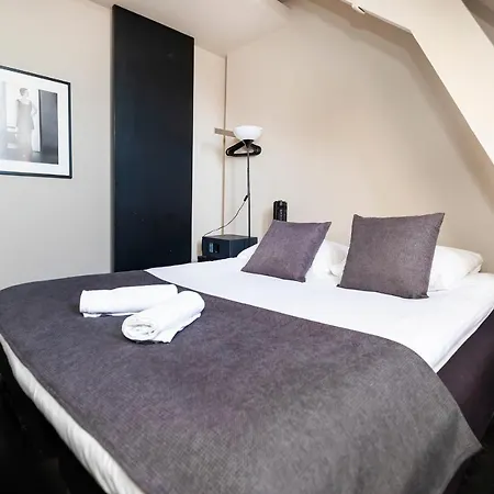 Amsterhome Szálloda