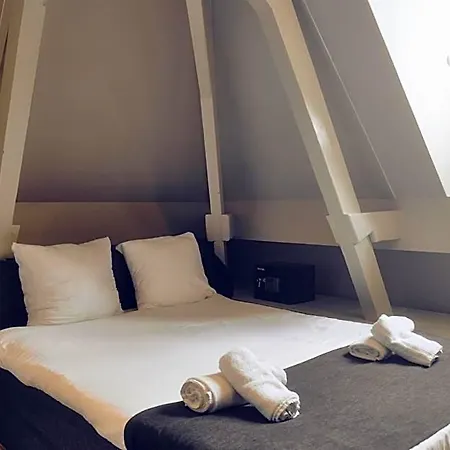 Amsterhome 3*
