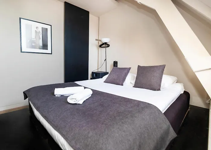 Amsterhome Hotell